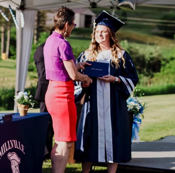 Meet your Posher, Hailey - Picture 1 of 1